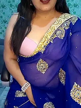 Snapshot of Cute-Raashii chatting on October 24, 2025, 10:33 am Cute-Raashii online show from October 24, 2025, 10:33 am