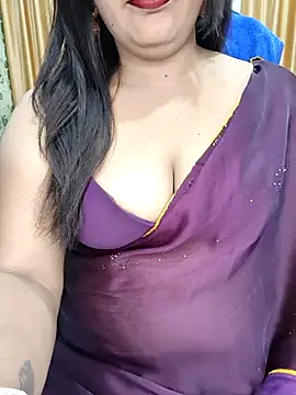 Snapshot of Cute-Raashii chatting on November 23, 2025, 2:11 am Cute-Raashii online show from November 23, 2025, 2:11 am