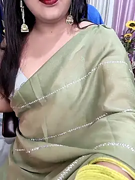 Snapshot of Cute-Raashii chatting on December 22, 2025, 12:18 am Cute-Raashii online show from December 22, 2025, 12:18 am