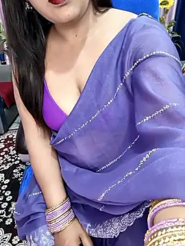 Snapshot of Cute-Raashii chatting on March 6, 2026, 12:18 am Cute-Raashii online show from March 6, 2026, 12:18 am