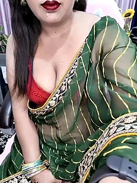Snapshot of Cute-Raashii chatting on April 6, 2026, 11:27 pm Cute-Raashii online show from April 6, 2026, 11:27 pm