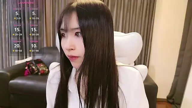 Snapshot of -satomi-jp chatting on January 6, 2026, 1:15 pm -satomi-jp online show from January 6, 2026, 1:15 pm