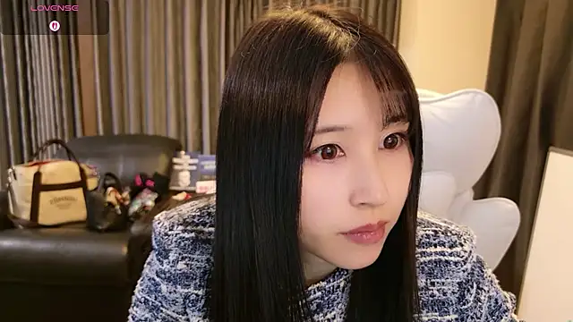 Snapshot of -satomi-jp chatting on March 4, 2026, 12:44 pm -satomi-jp online show from March 4, 2026, 12:44 pm