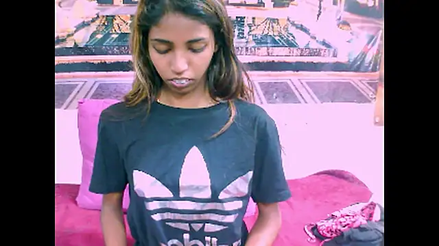 IndianSexySlender online show from December 29, 2024, 8:44 am