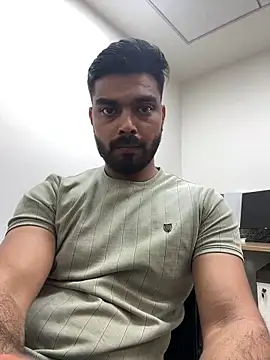 hotboysammy online show from December 3, 2024, 2:16 pm