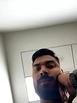 hotboysammy online show from December 4, 2024, 6:11 am