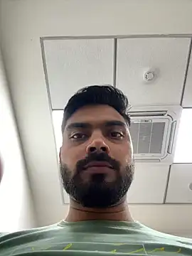 hotboysammy online show from December 11, 2024, 9:30 am