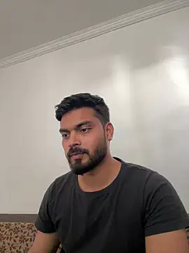 hotboysammy online show from December 16, 2024, 10:08 am