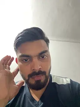 hotboysammy online show from December 18, 2024, 5:10 pm