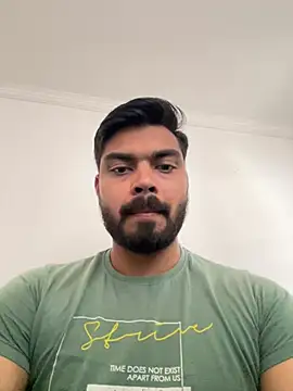 hotboysammy online show from December 27, 2024, 4:58 am