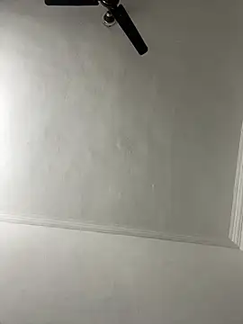 hotboysammy online show from January 3, 2025, 1:36 pm