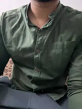 hotboysammy online show from February 20, 2025, 2:02 pm