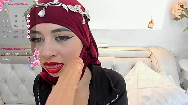 Snapshot of iiris_ chatting on February 17, 2025, 5:21 pm iiris online show from February 17, 2025, 5:21 pm