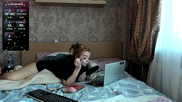 purebeautie13 online show from December 25, 2024, 10:39 am