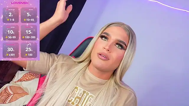 Snapshot of AllisonsweetZ chatting on November 25, 2025, 4:23 am AllisonsweetZ online show from November 25, 2025, 4:23 am