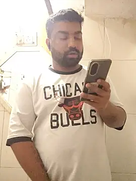 Snapshot of L9vefromAkhil chatting on January 11, 2026, 6:35 pm L9vefromAkhil online show from January 11, 2026, 6:35 pm