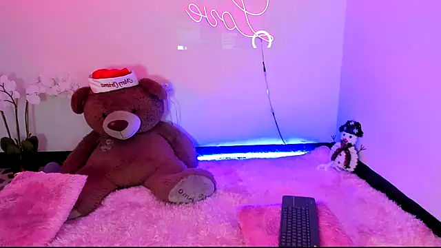 kendal scott1 online show from December 26, 2024, 11:03 pm