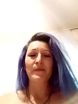 sophie banger online show from December 31, 2024, 10:56 pm