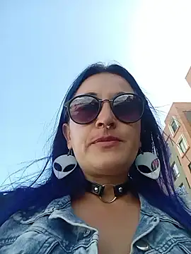 sophie banger online show from January 17, 2026, 7:39 pm