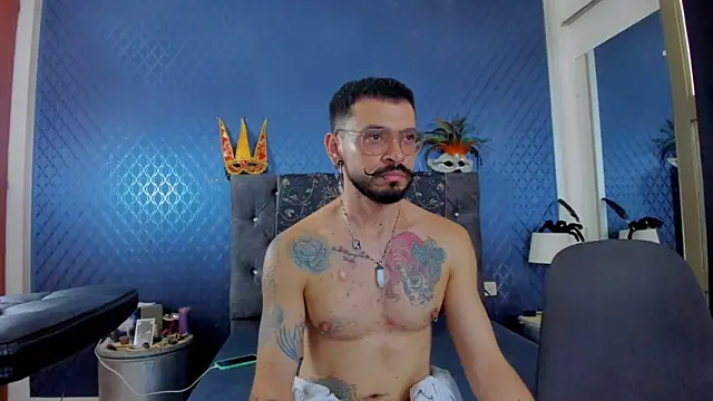 leondevereda online show from January 31, 2025, 8:12 pm