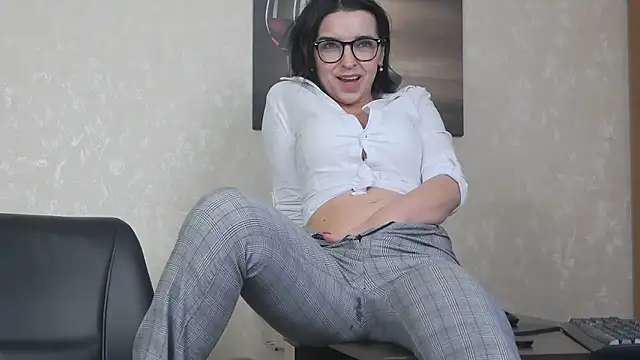 Snapshot of Ortensialady76 chatting on March 3, 2025, 12:16 pm Ortensialady76 online show from March 3, 2025, 12:16 pm