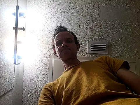 big8dall online show from October 9, 2025, 9:57 pm