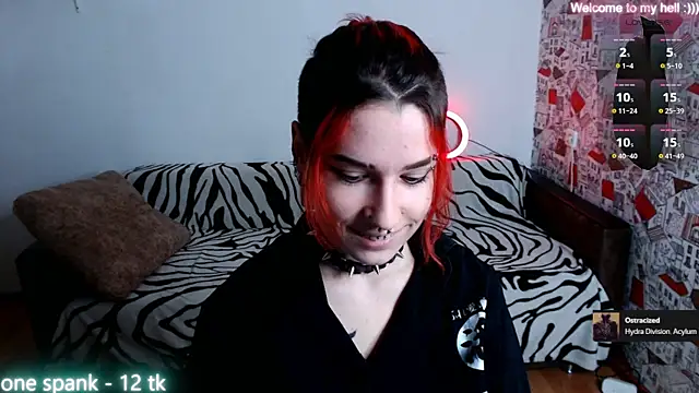 Miya Wey  online show from December 13, 2024, 1:01 pm