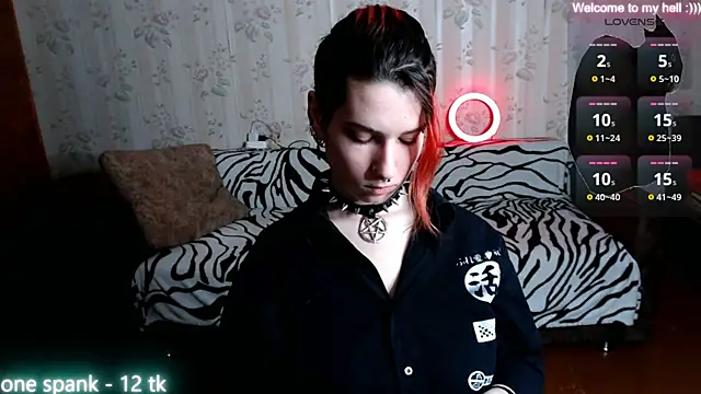 Miya Wey  online show from January 31, 2025, 12:51 pm