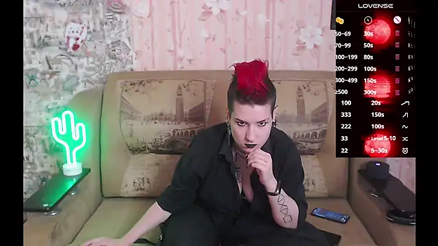 Miya Wey  online show from October 30, 2025, 1:12 pm