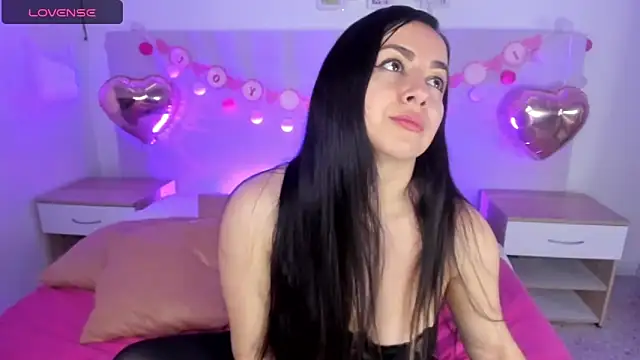 Snapshot of Kimkalifa_ chatting on February 8, 2025, 6:33 pm Kimkalifa online show from February 8, 2025, 6:33 pm