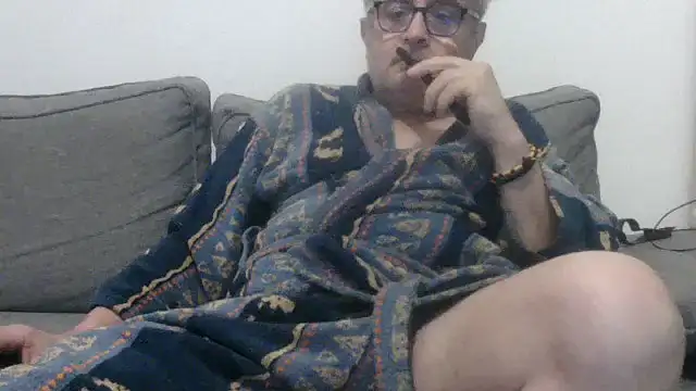 Snapshot of Bretoncool chatting on September 29, 2025, 6:07 am Bretoncool online show from September 29, 2025, 6:07 am