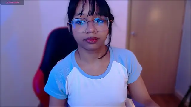 Natasha mh2 online show from September 26, 2025, 1:48 pm