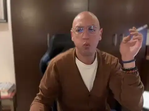 alanan881 online show from March 4, 2025, 3:55 am