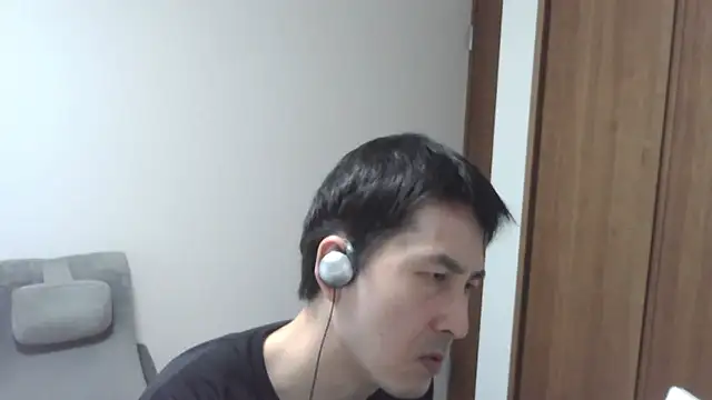 ikkakusai11 online show from October 28, 2025, 10:01 pm