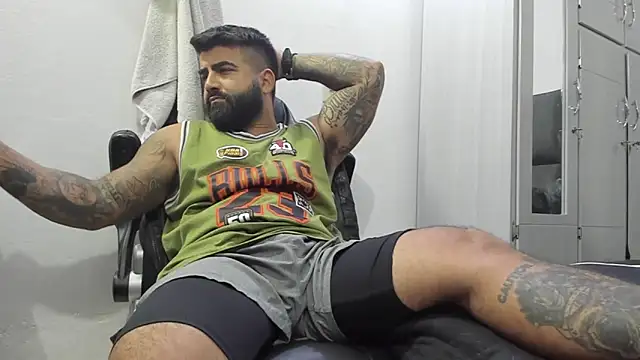 Lyon vach online show from January 3, 2025, 10:40 pm