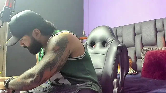 Lyon vach online show from November 11, 2025, 5:46 pm