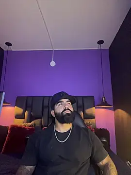 Lyon vach online show from November 12, 2025, 6:30 pm