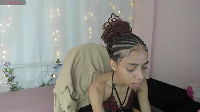 Snapshot of Abigail_Wilson_ chatting on January 4, 2025, 8:27 pm Abigail Wilson online show from January 4, 2025, 8:27 pm