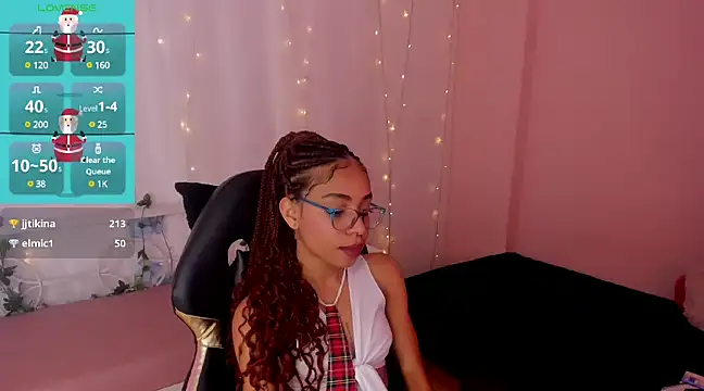 Snapshot of Abigail_Wilson_ chatting on January 13, 2025, 11:17 pm Abigail Wilson online show from January 13, 2025, 11:17 pm