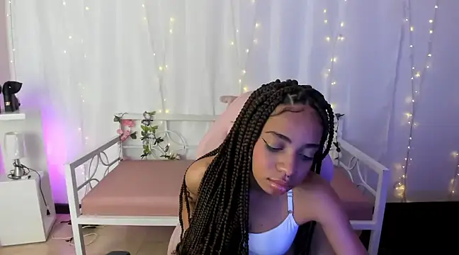 Snapshot of Abigail_Wilson_ chatting on February 15, 2025, 12:15 am Abigail Wilson online show from February 15, 2025, 12:15 am