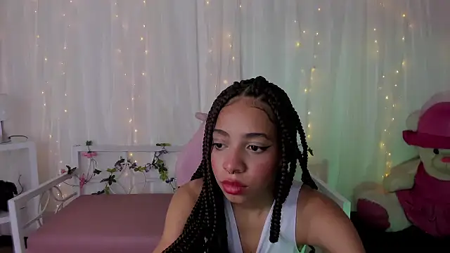 Snapshot of Abigail_Wilson_ chatting on February 18, 2025, 11:52 pm Abigail Wilson online show from February 18, 2025, 11:52 pm