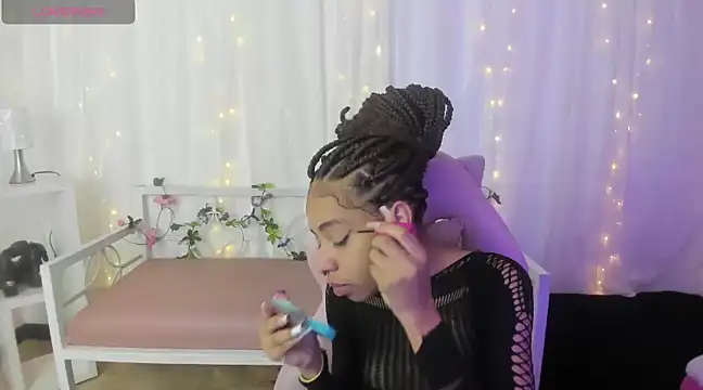 Snapshot of Abigail_Wilson_ chatting on February 19, 2025, 8:31 pm Abigail Wilson online show from February 19, 2025, 8:31 pm