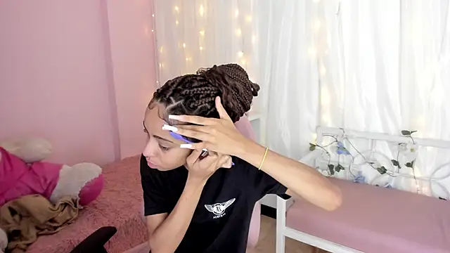 Snapshot of Abigail_Wilson_ chatting on March 15, 2025, 8:32 pm Abigail Wilson online show from March 15, 2025, 8:32 pm