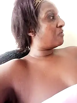 Snapshot of BLACKGODDESS78 chatting on January 13, 2025, 3:15 pm BLACKGODDESS78 online show from January 13, 2025, 3:15 pm