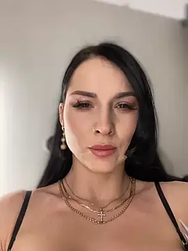 Snapshot of Roxana-Sexy chatting on January 17, 2025, 6:36 am Roxana-Sexy online show from January 17, 2025, 6:36 am