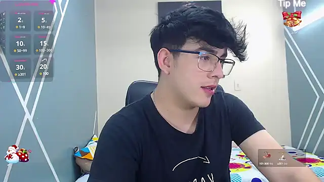 Snapshot of nolan_twink1 chatting on December 19, 2024, 6:01 pm nolan twink1 online show from December 19, 2024, 6:01 pm