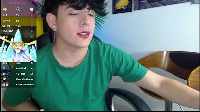 Snapshot of nolan_twink1 chatting on January 8, 2025, 5:37 pm nolan twink1 online show from January 8, 2025, 5:37 pm