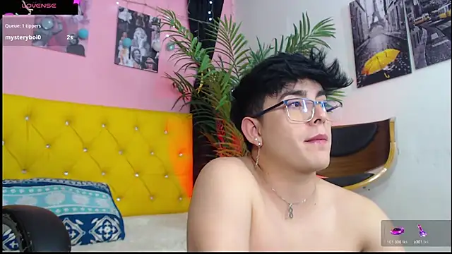 Snapshot of nolan_twink1 chatting on January 9, 2025, 8:44 pm nolan twink1 online show from January 9, 2025, 8:44 pm