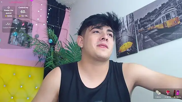 Snapshot of nolan_twink1 chatting on January 30, 2025, 8:42 pm nolan twink1 online show from January 30, 2025, 8:42 pm