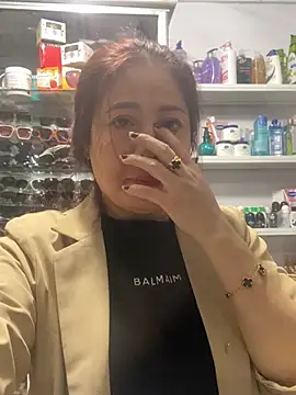 Cesywet online show from February 11, 2025, 2:25 am